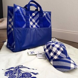 Burberry Blue and White Baseball Cap and shopper bag